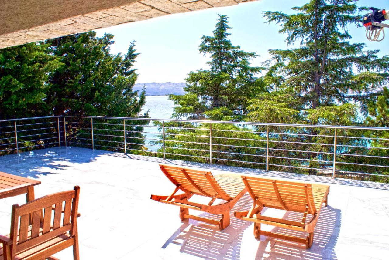 Apartmani Ribarica**** Karlobag Εξωτερικό φωτογραφία