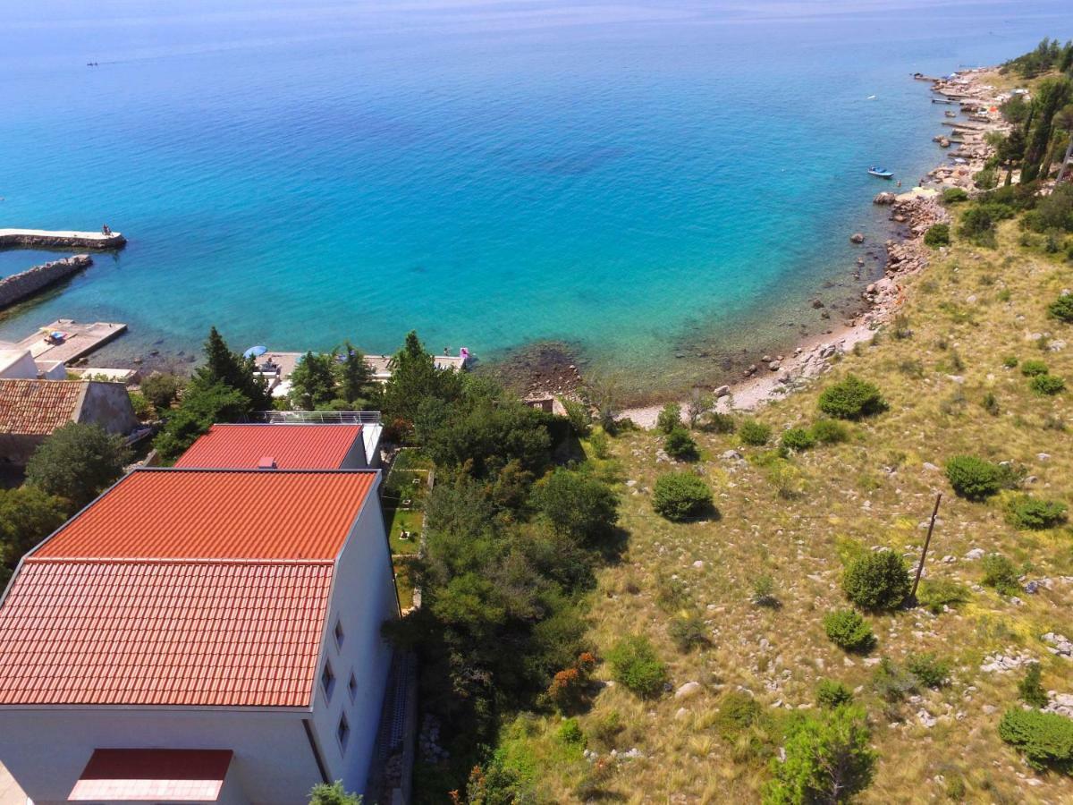 Apartmani Ribarica**** Karlobag Εξωτερικό φωτογραφία