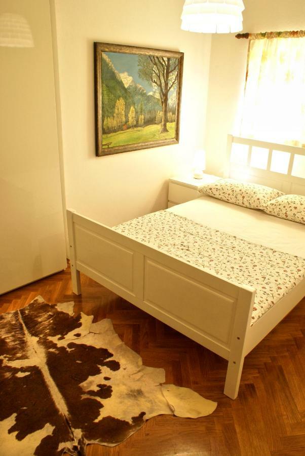 Apartmani Ribarica**** Karlobag Εξωτερικό φωτογραφία